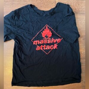 XL Massive Attack Vintage Black Tee with Logo. Neck is scissor-cut.